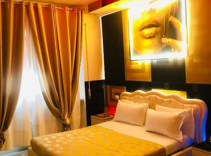 Oda ve Kahvaltı Bed Cinecitta' 4*